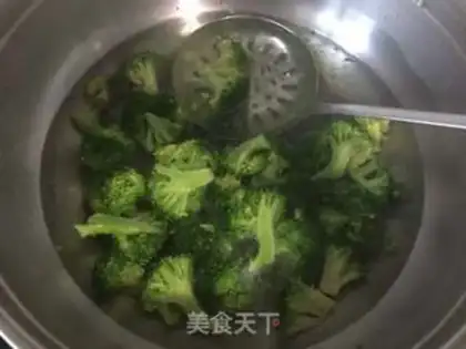 Make Garlic broccoli step 0