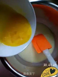 Make Almond balls step 3