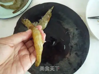 Make Coke shrimp step 1