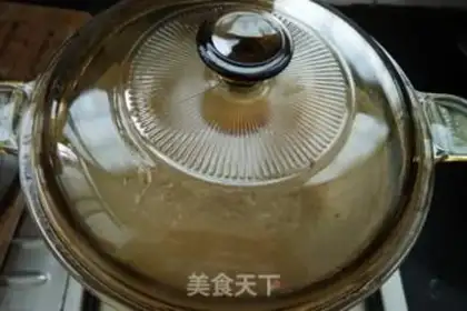 Make Chicken leg soup step 4