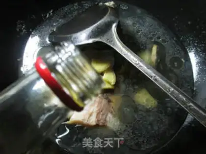 Make Sourfish head soup step 4