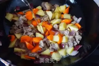 Make Curry beef rice step 7