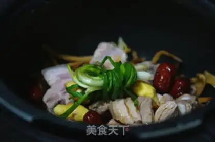 Make Gold needle stew step 5