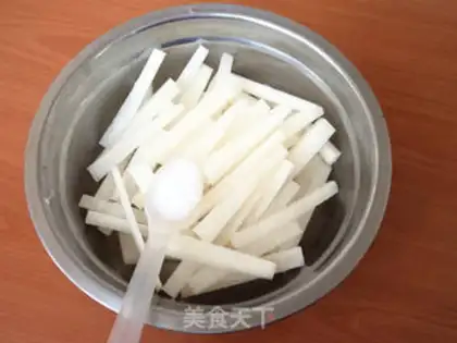 Make Pickled radish step 3