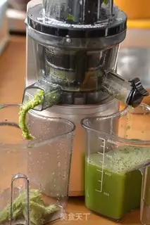 Make Pear celery juice step 5