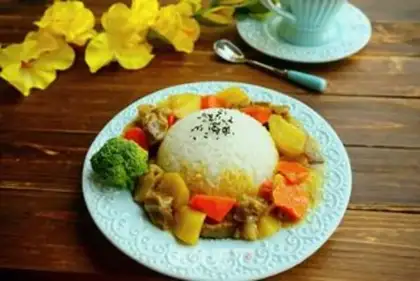 Make Curry beef rice step 11