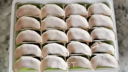 Make Pork dumplings step 17