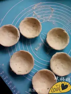 Make Fly cakes step 9