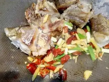 Make Spicy fish boil flowers step 5