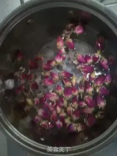 Make Pure roses step 1
