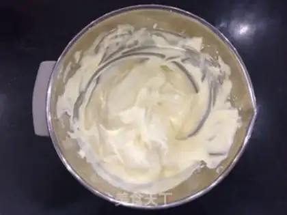 Make Low-fat yogurt cake step 7