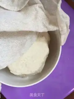Make Fancy buns step 2
