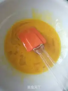 Make Fancy buns step 3