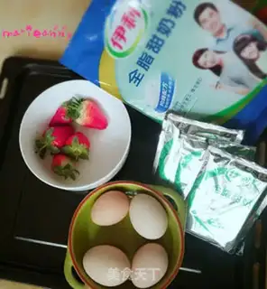 Make Strawberry pudding step 0