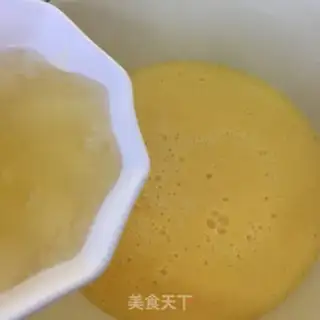 Make Eight-inch heart-shaped orange cake step 4