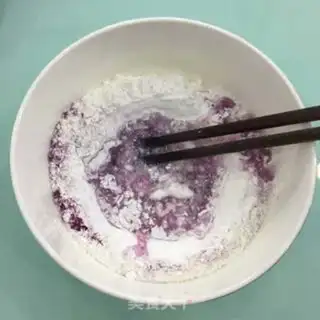 Make Colour soup round step 4