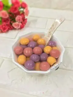Make Colour soup round step 12