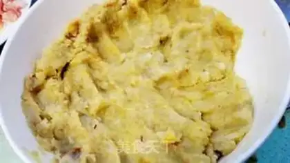 Make Special melon pie step 1