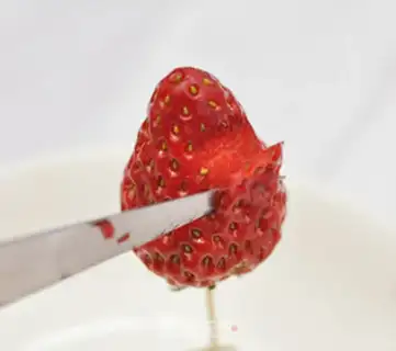 Make Strawberry step 2
