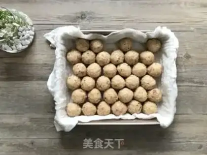 Make Fried rice meatballs step 4
