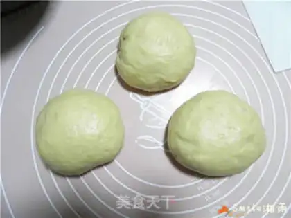 Make Hong Kong cranberry toast step 5