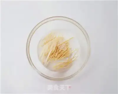 Make Spicy toothpick beef step 2
