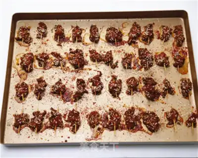 Make Spicy toothpick beef step 5