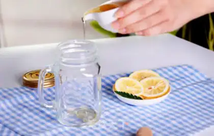 Make Honey lemon tea step 1