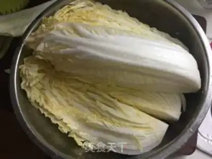 Make Hot cabbage step 1