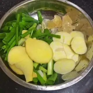 Make Pelican chicken wings step 2