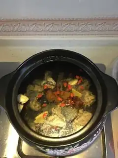 Make The rooster makes soup step 2