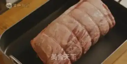 Make A big steak with garlic step 0