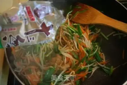 Make Spring rolls step 7