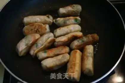 Make Spring rolls step 16
