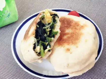 Make A spinach egg fan step 10