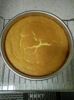 Make Eight-inch birthday cake step 1