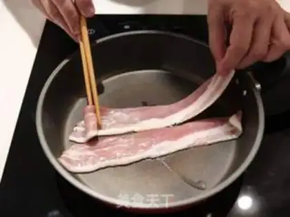Make Egg bacon salad sandwich step 3