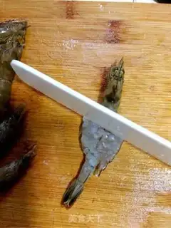 Make Garlic back shrimp step 3