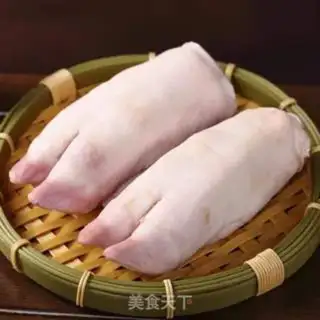 Make Spicy pig hoof step 2