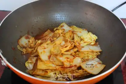 Make Pickle sauce and cabbage step 4