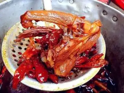 Make Spicy pig hoof step 20