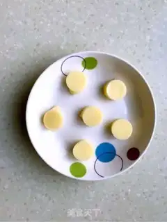 Make Japanese tofu eggs step 1