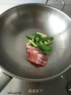 Make Bacon garlic sprouts step 3