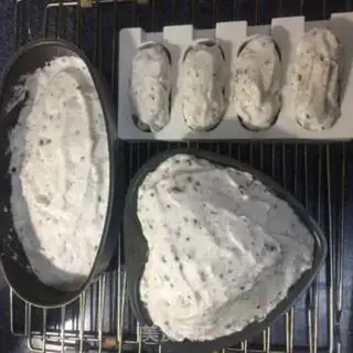 Make The chocolate cake step 12