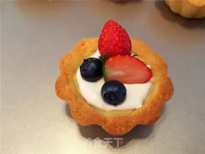 Make Cotton Sugar Fruit Tower step 12