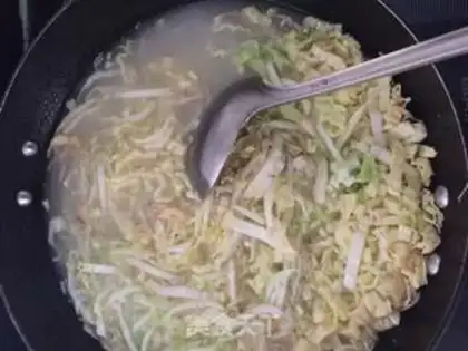 Make Shrimp rice soup step 3