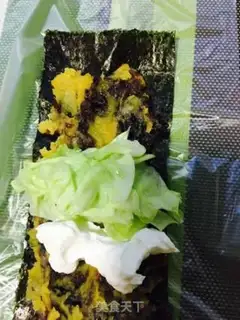 Make Black rice sushi step 2
