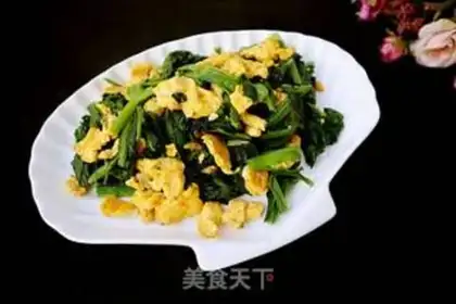 Make Spinach fried eggs step 6