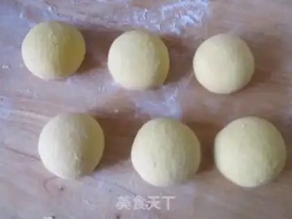 Make Potato pumpkin bun step 11
