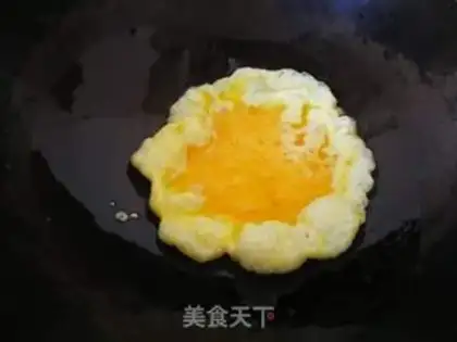 Make Scrambled eggs step 3